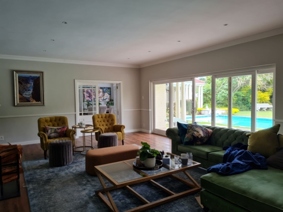 Cam, Constantia