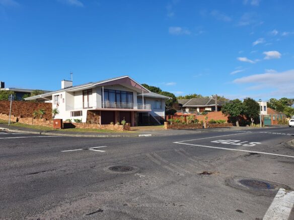 Candy Floss, Parow