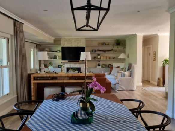 Lorcan, Constantia