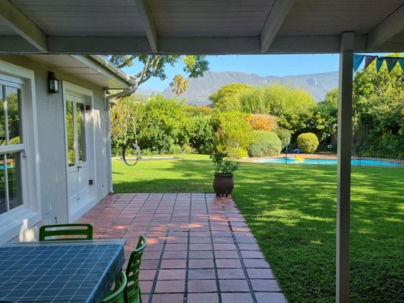 Lorcan, Constantia