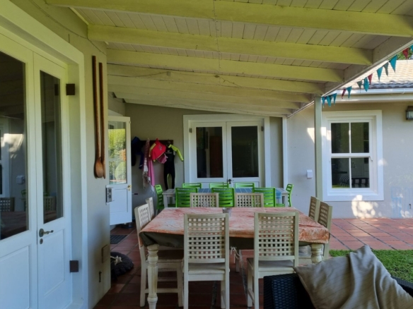 Lorcan, Constantia