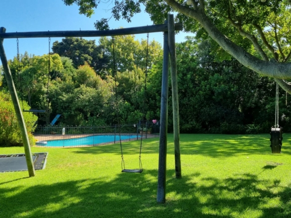 Lorcan, Constantia