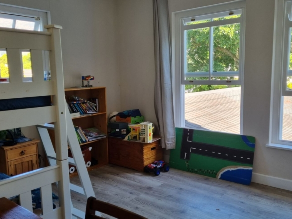 Lorcan, Constantia