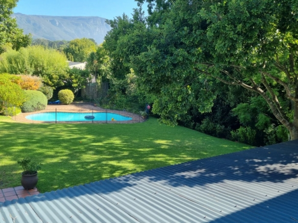 Lorcan, Constantia