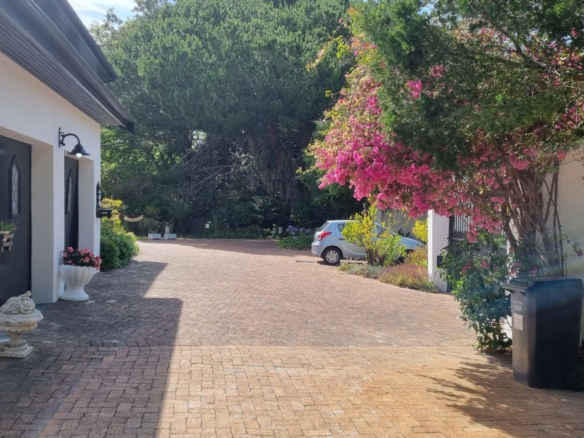 Coxswain, Constantia