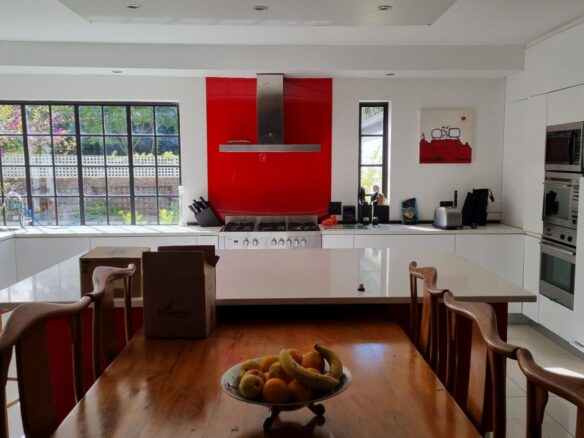 Venture, Constantia