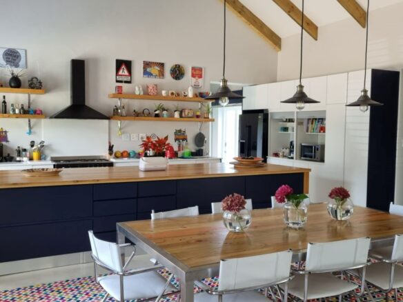 Dyamond, Constantia