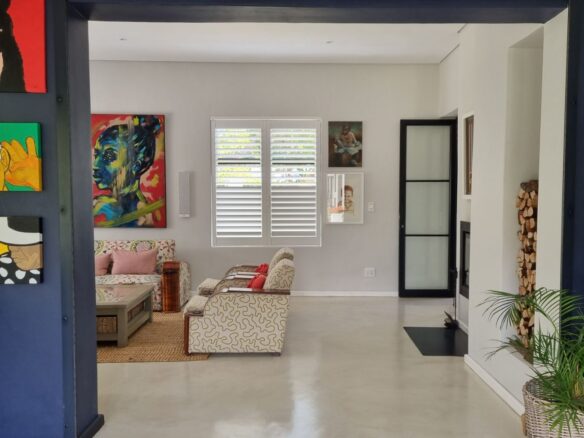 Dyamond, Constantia