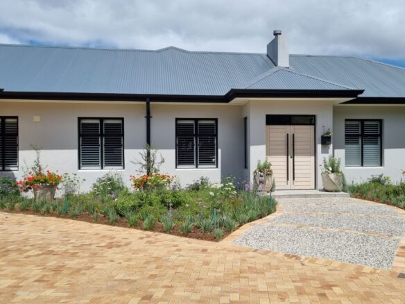 Dyamond, Constantia