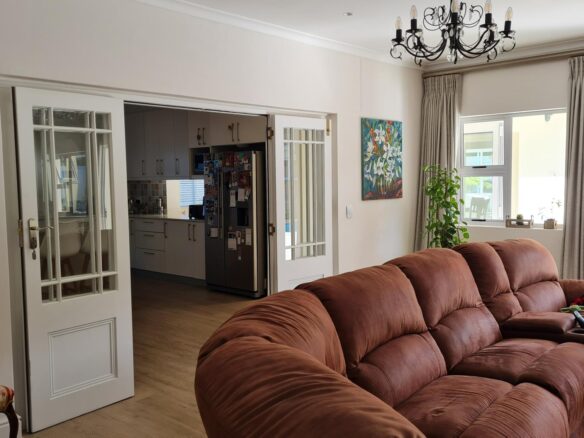 Howzat, Constantia