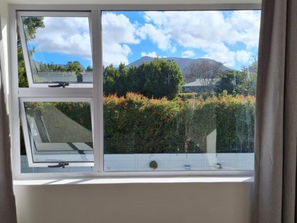 Howzat, Constantia