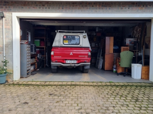 Mostert, Philadelphia