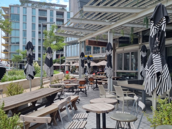 Si, Waterfront