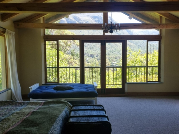 Kuhn, Hout Bay