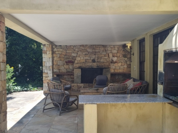 Kuhn, Hout Bay