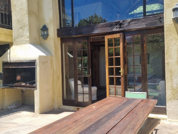 Kuhn, Hout Bay