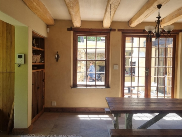 Kuhn, Hout Bay