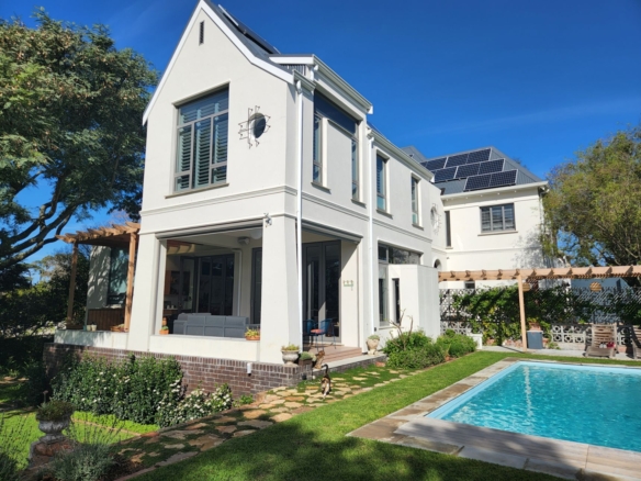 Victory, Rondebosch