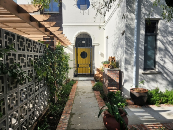 Victory, Rondebosch