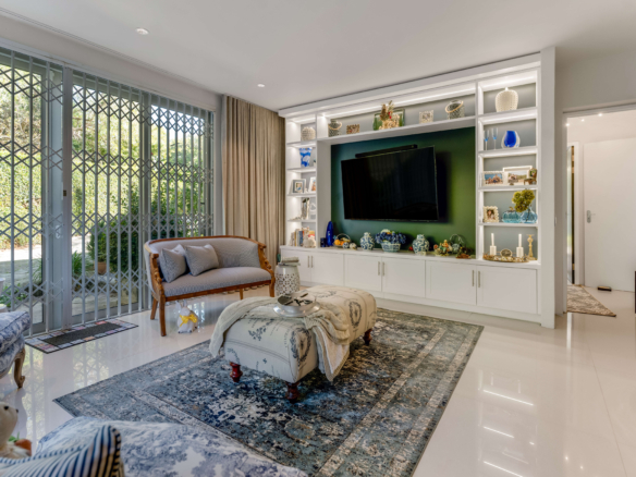 Gareth, Constantia