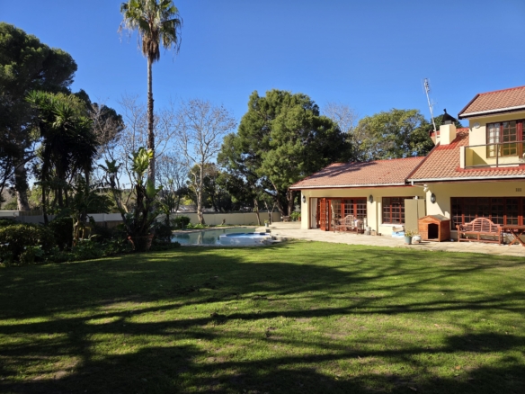 Dean, Constantia
