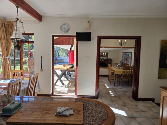 Dean, Constantia