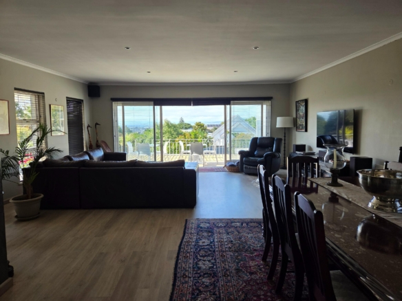 Christelle, Durbanville