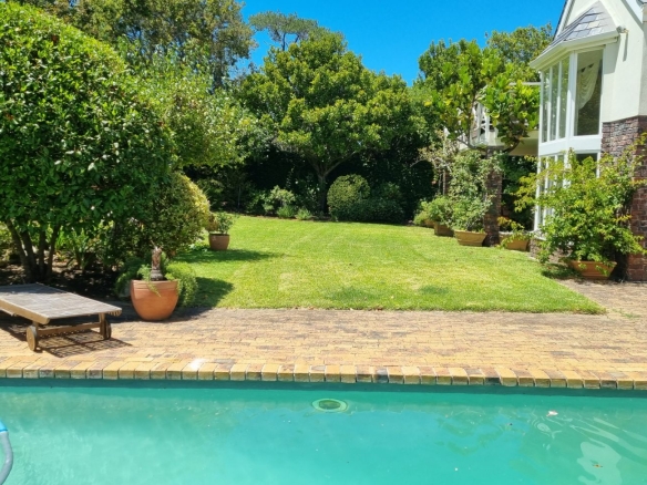 Trojan, Constantia