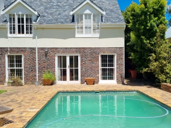 Trojan, Constantia