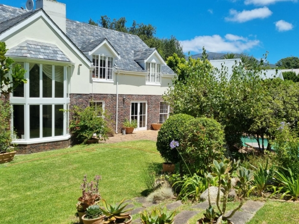 Trojan, Constantia