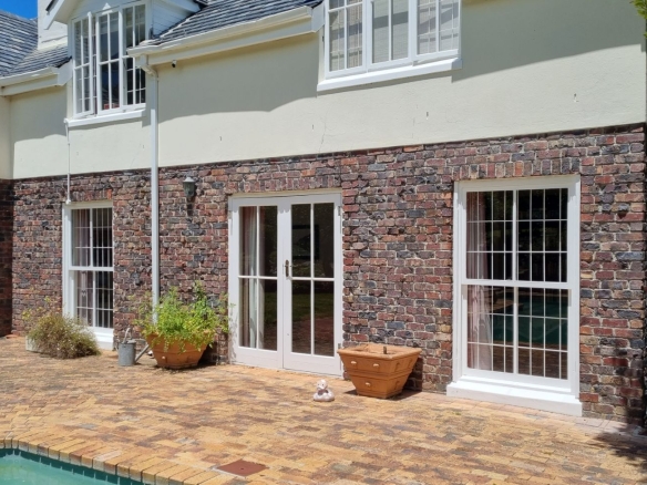Trojan, Constantia