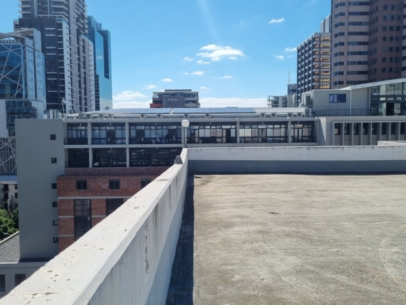 80, Cape Town