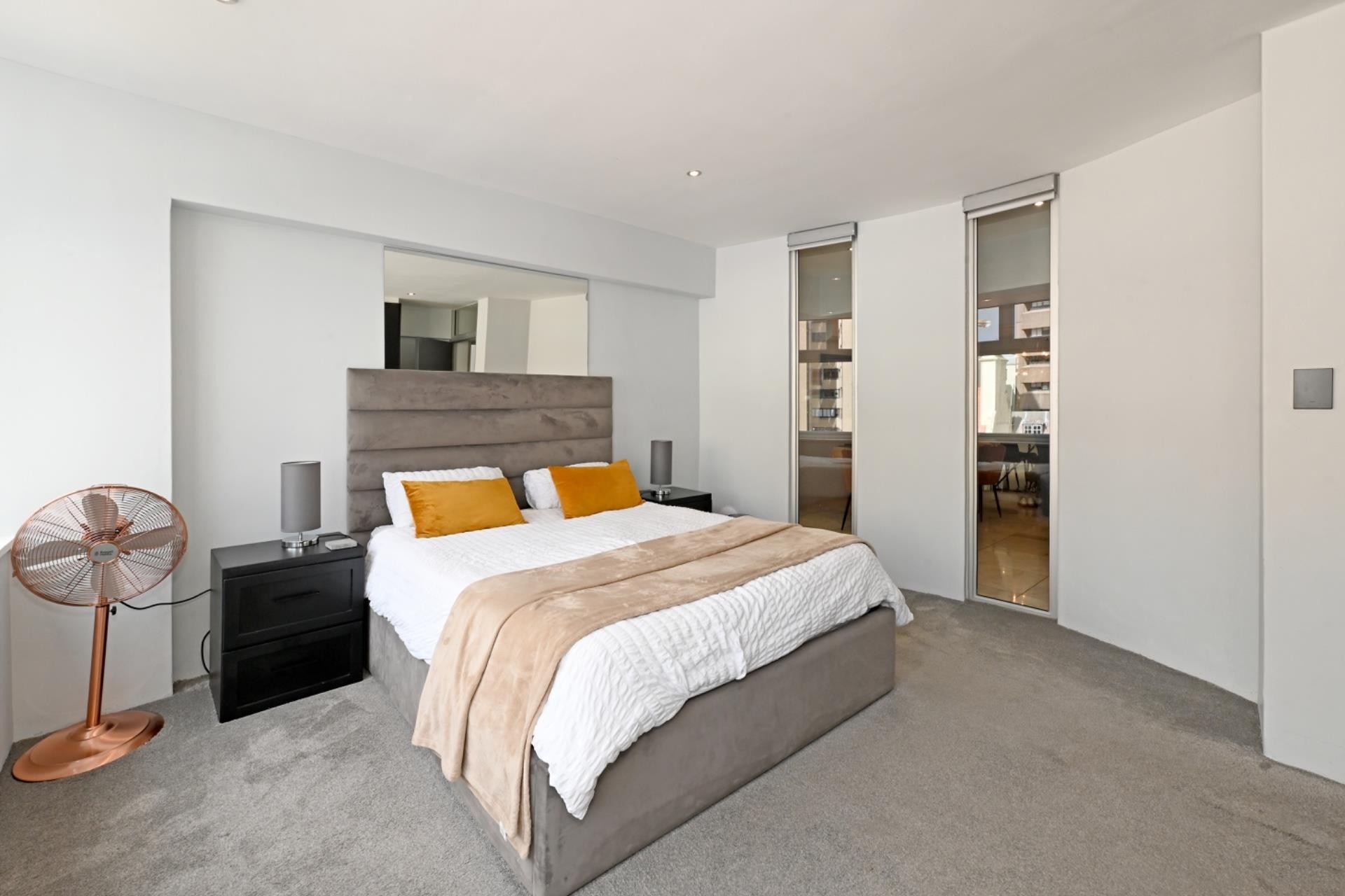 Poppy’s Penthouse, CBD