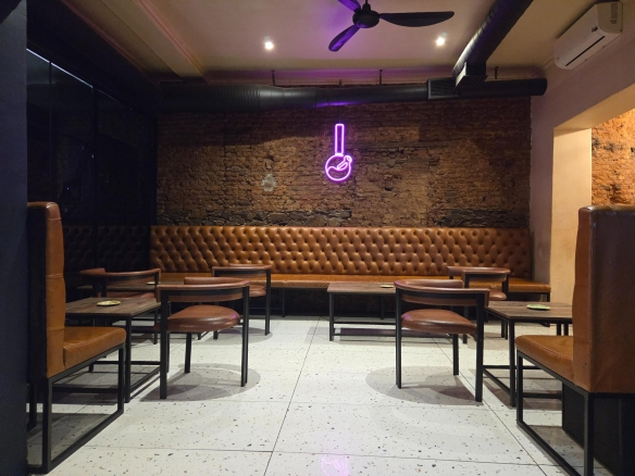 Bud Lounge, CBD