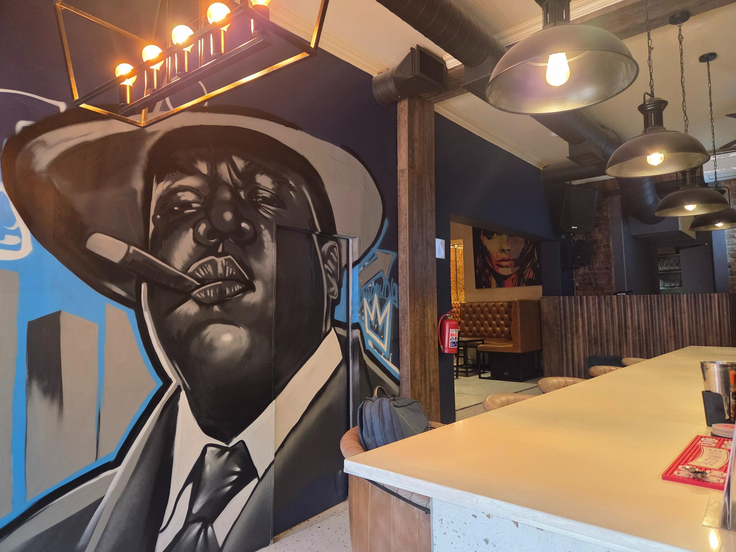 Bud Lounge, CBD