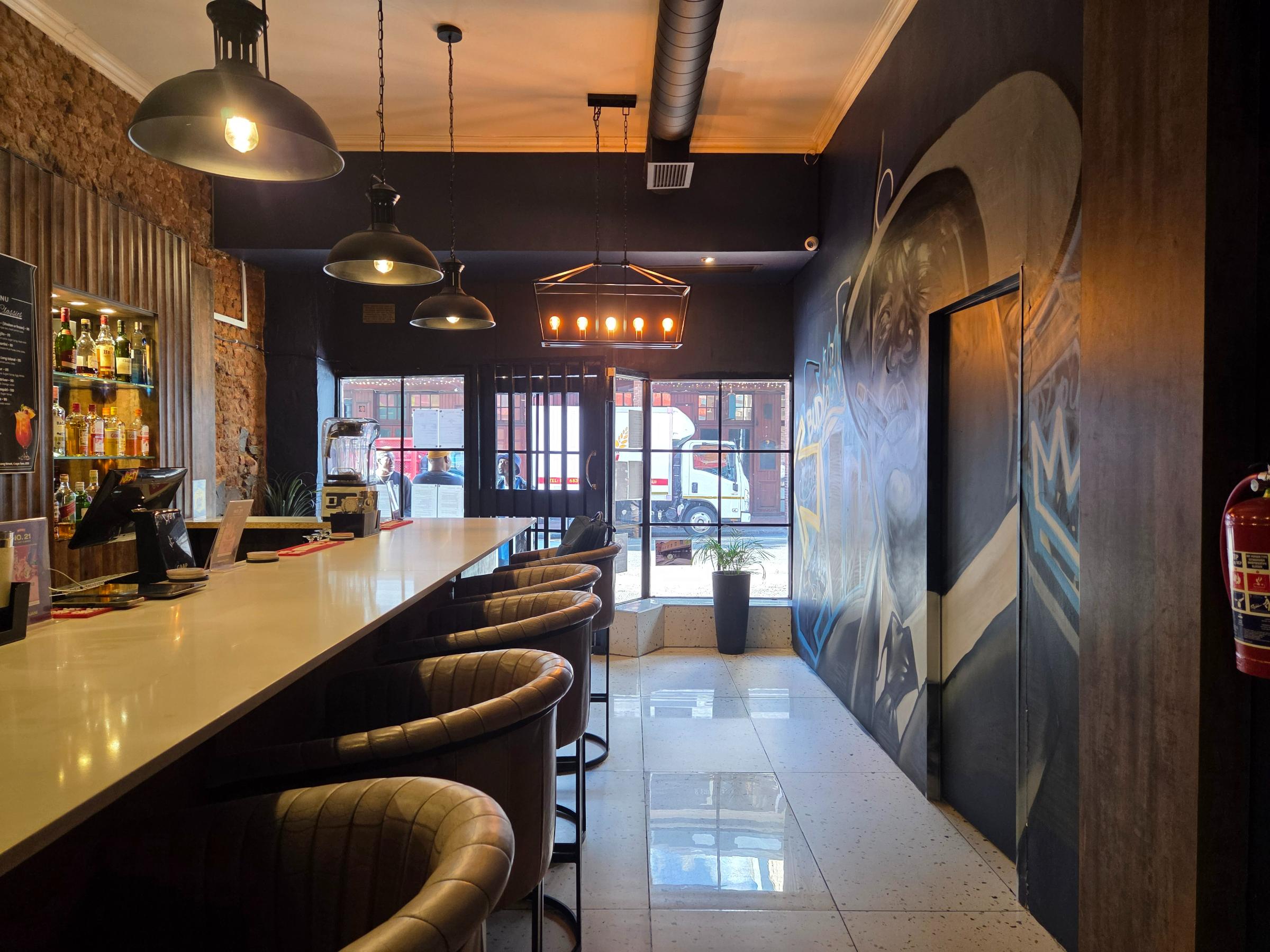 Bud Lounge, CBD