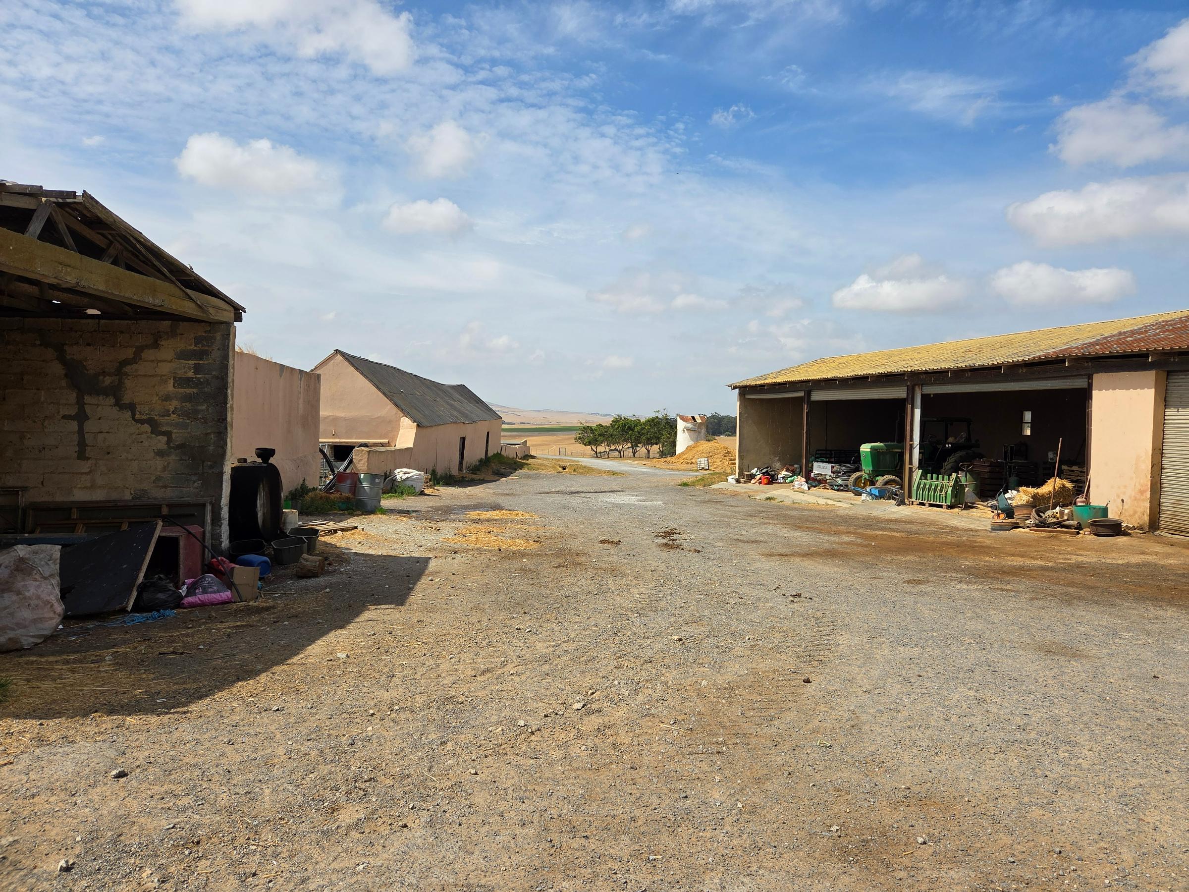 Olifants Oog, Cape Farms