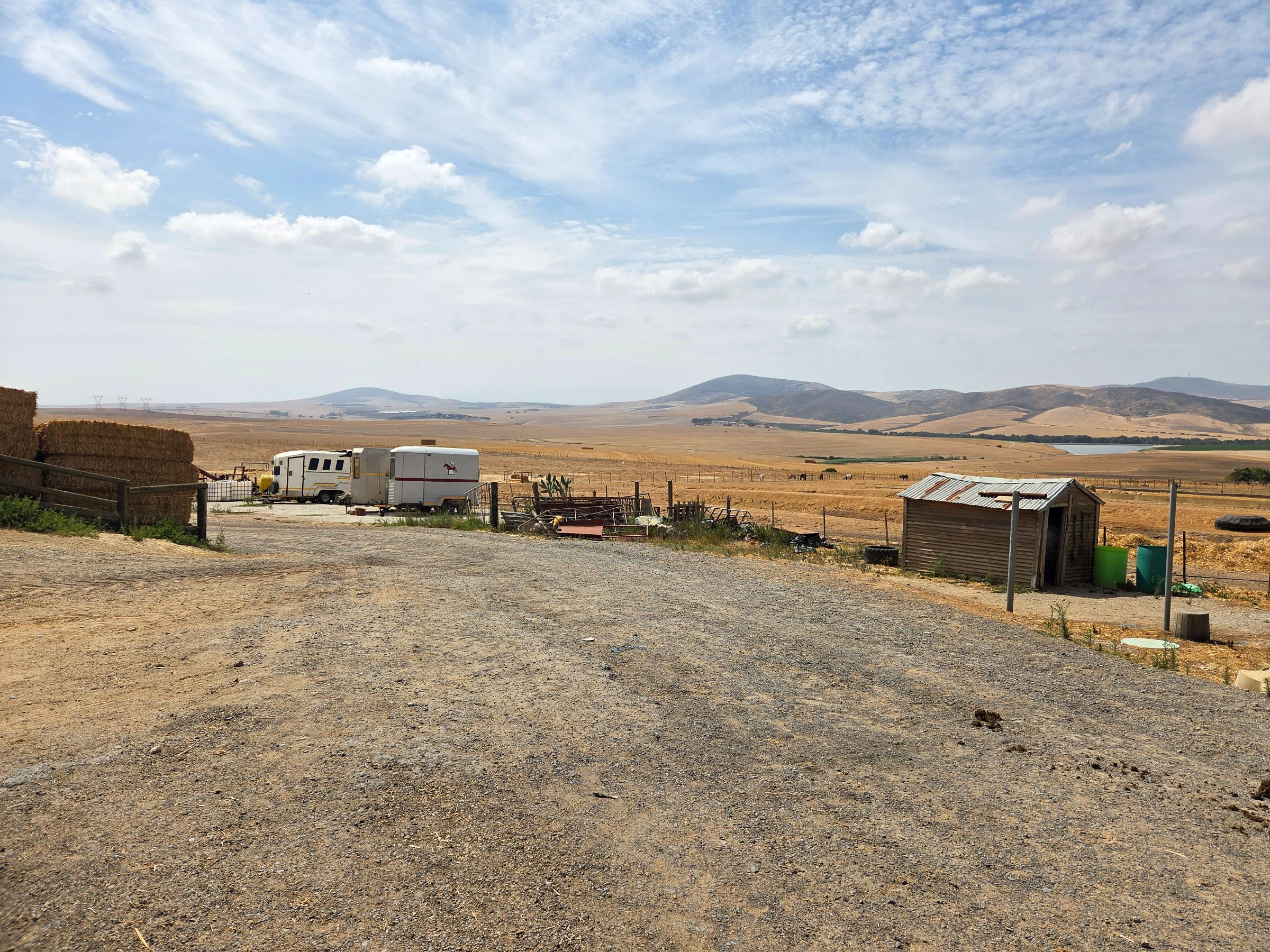 Olifants Oog, Cape Farms