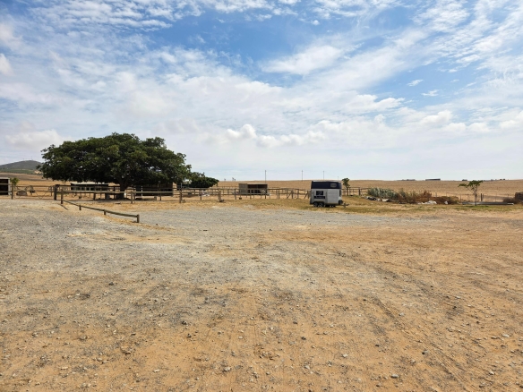 Olifants Oog, Cape Farms