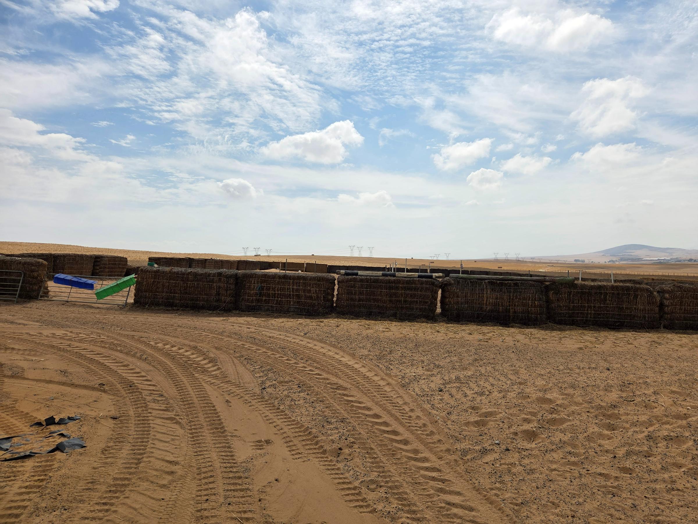 Olifants Oog, Cape Farms