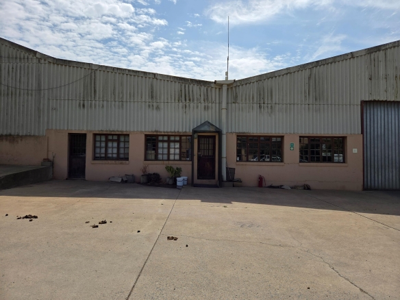 Olifants Oog, Cape Farms
