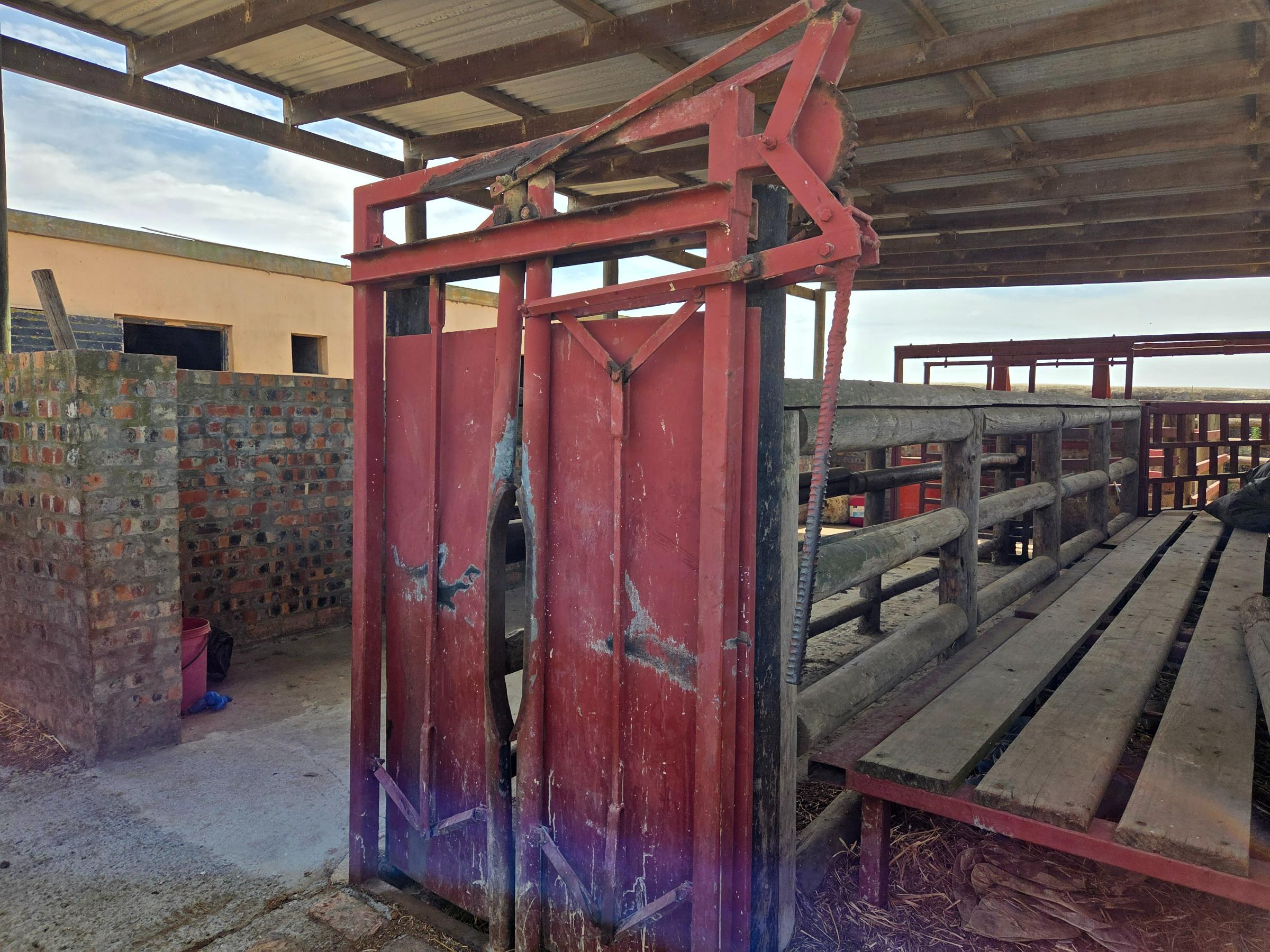 Olifants Oog, Cape Farms