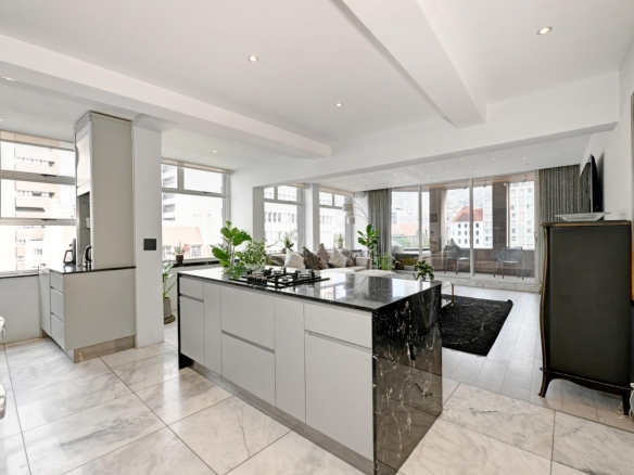 Poppy’s Penthouse, CBD