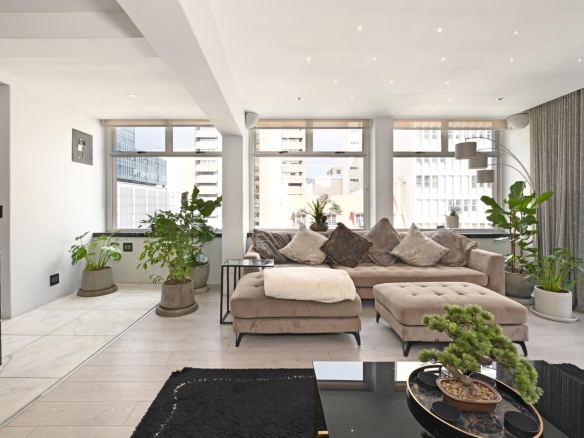 Poppy’s Penthouse, CBD