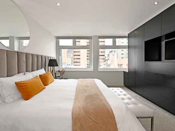 Poppy’s Penthouse, CBD