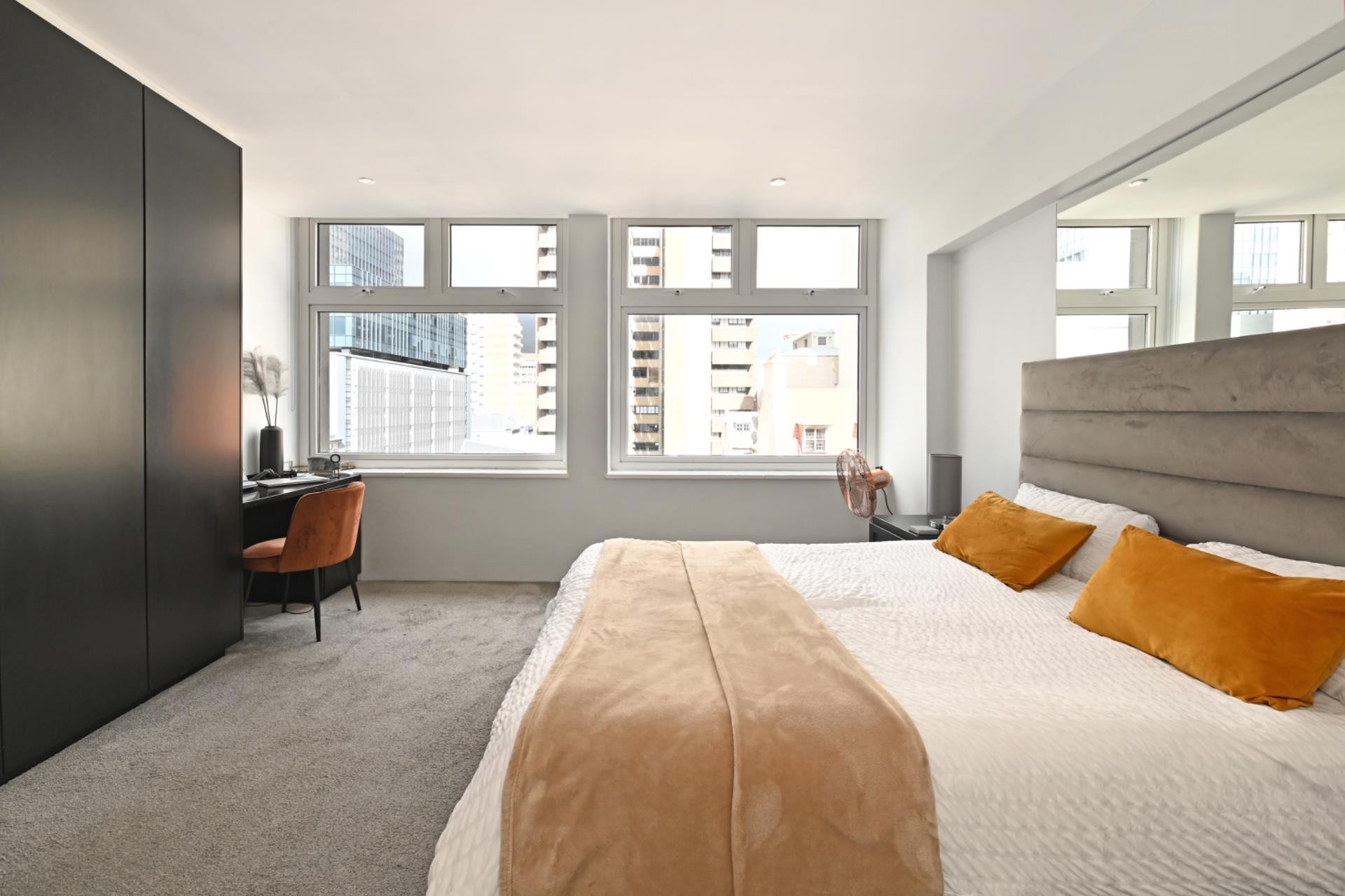 Poppy’s Penthouse, CBD