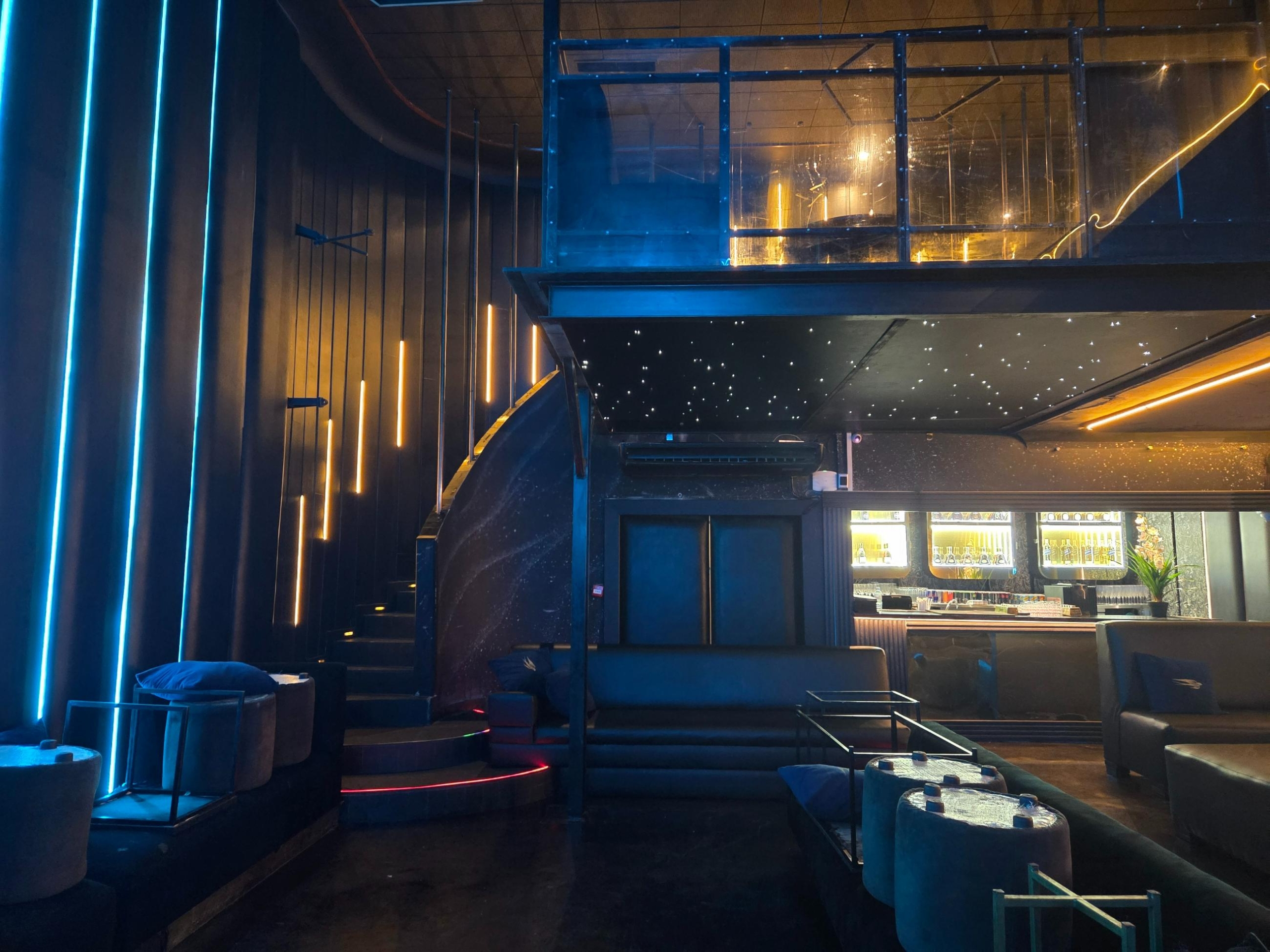 Paradise Club, CBD