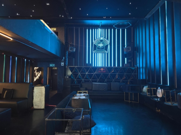 Paradise Club, CBD