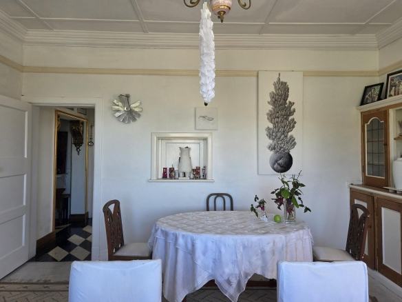 Bella Ev, Muizenberg