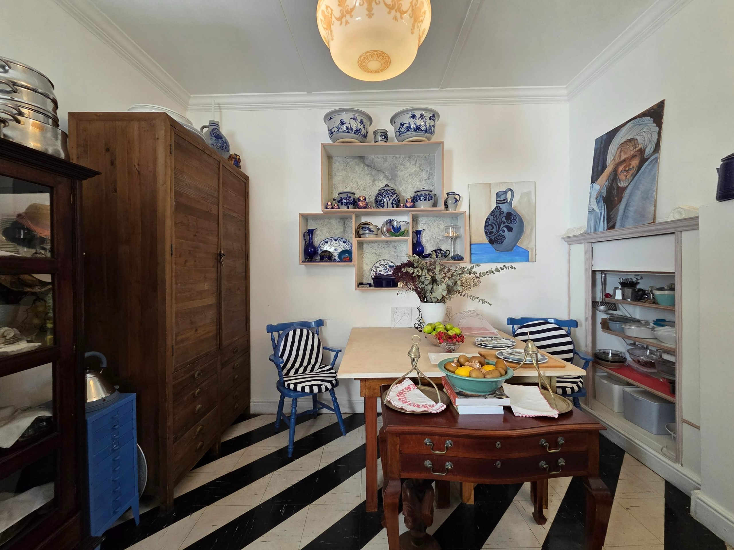 Bella Ev, Muizenberg